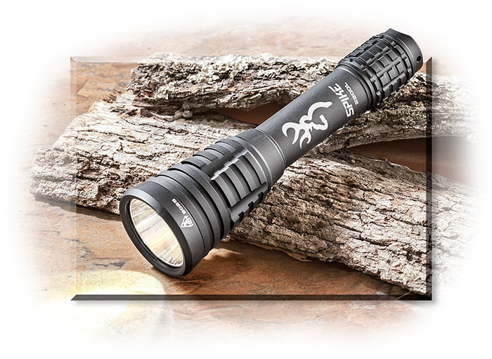 BROWNING 2200 LUMEN RECHARGEABLE FLASHLIGHT - 88 TO 2200 LUMENS - COMES WITH BATTERY